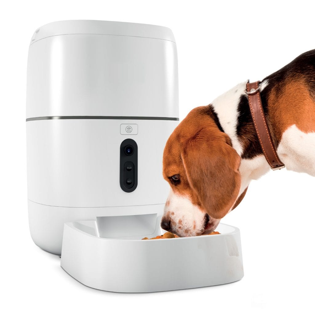 Aluratek Smart Pet Feeder with HD Camera, Timed food release, Voice ...