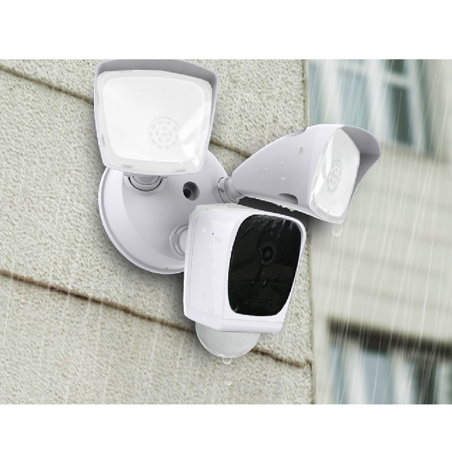 Aluratek Smart Floodlight outdoor camera 